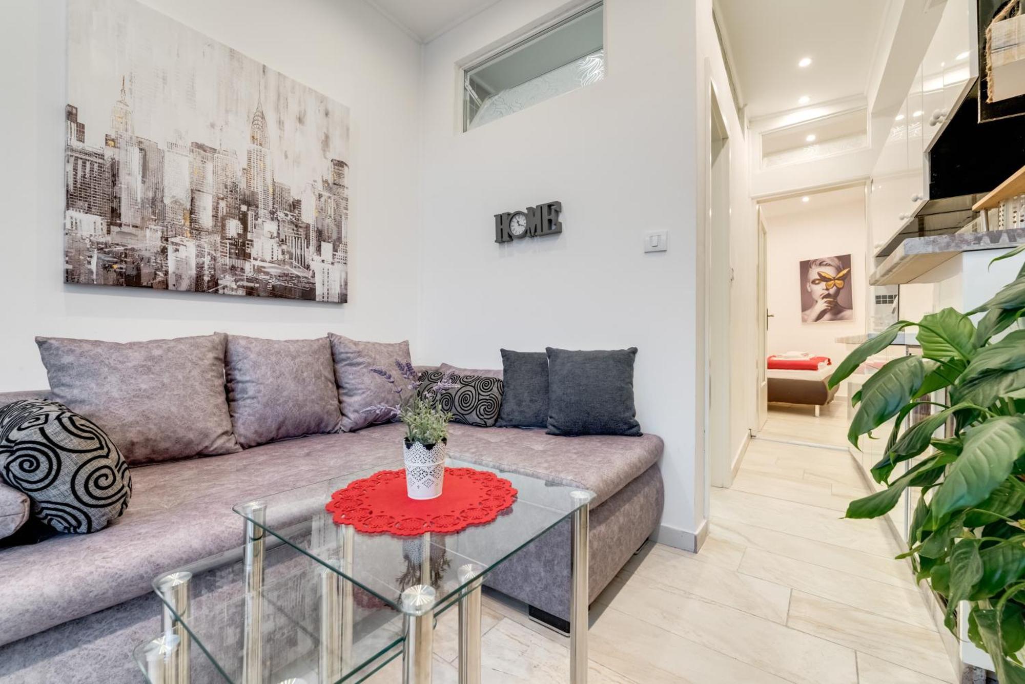 B&B Apartments Coli Apartments Ema & Antigona Self Check On The Ground Floor Bakar Exterior photo